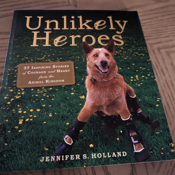 Animal Heroes Book - Picture 1 of 3
